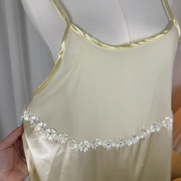 Vintage Pale Yellow Sheer Floral Appliqué Nightgown & Robe Set XL 🌼✨ - Picture 7 of 8